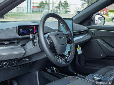 2024 Ford Mustang Mach-E GT 1