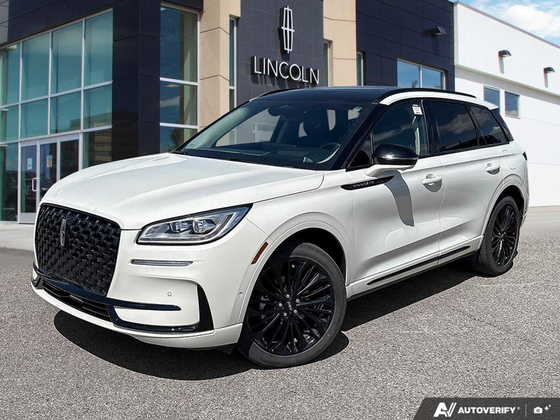 USED 2024 Lincoln Corsair Reserve - Pristine White Metallic Tri-coat Exterior / EBONY LEATHER TRIMMED Interior - $49,997 - Stock #EP4729 - VIN 5LMCJ2DA8RUL24790 - Photo 1