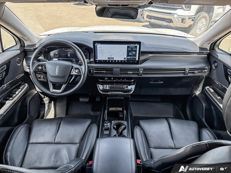 USED 2024 Lincoln Corsair Reserve - Pristine White Metallic Tri-coat Exterior / EBONY LEATHER TRIMMED Interior - $49,997 - Stock #EP4729 - VIN 5LMCJ2DA8RUL24790 - Photo 24