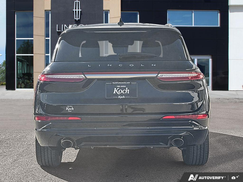 USED 2024 Lincoln Corsair Grand Touring - Infinite Black Metallic Exterior / EBONY/ETERNAL RED LEATHER TRIMMED Interior - $48,976 - Stock #EP4779 - VIN 5LMTJ5DZ4RUL05161 - Photo 5