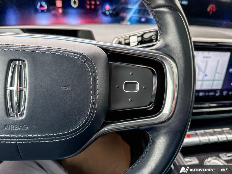USED 2024 Lincoln Nautilus Reserve - Blue Panther Metallic Clearcoat Exterior / ALLURA BLUE, PREM LTHR-TRIMMED HEATED/VENTILATED CAPTAIN SEATS Interior - $60,925 - Stock #E60812A - VIN 5LMPJ8KAXRJ837614 - Photo 16