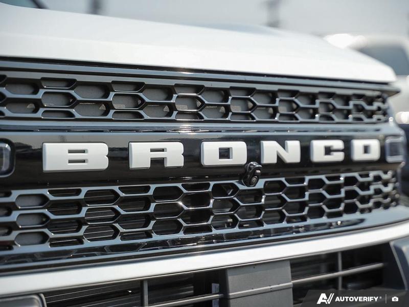 NEW 2025 Ford Bronco Sport Outer Banks - Oxford White Exterior / PLATINUM BLUE Interior - $41,909 - Stock #E51202 - VIN 3FMCR9CN9SRF21408 - Photo 9