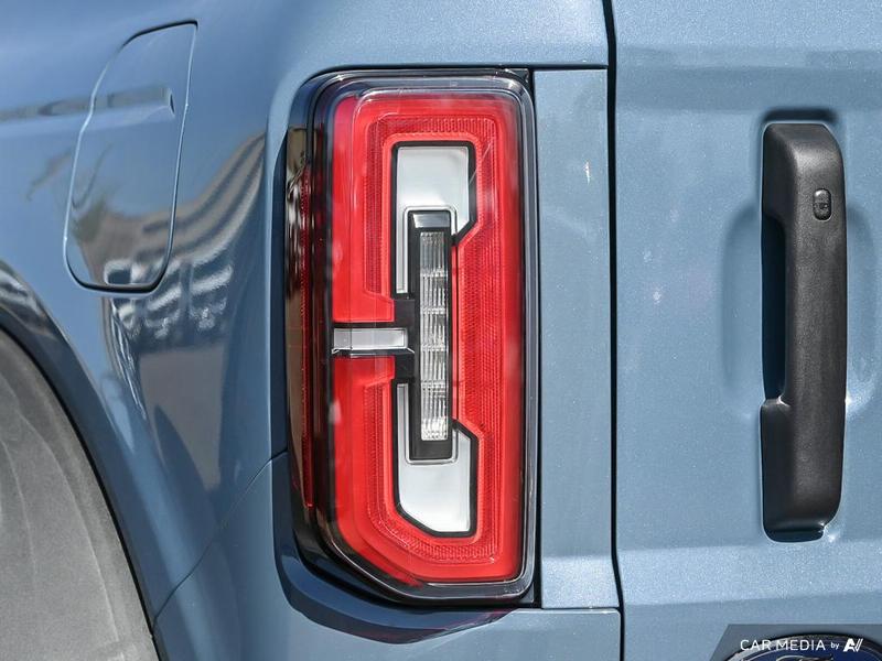 DEMO 2025 Ford Bronco Badlands HOSS + Sasquatch Package - Azure Grey Metallic Tri-coat Exterior / BLACK LEATHER TRIM VINYL Interior - $81,884 - Stock #E50684 - VIN 1FMEE9BP3SLA60244 - Photo 12