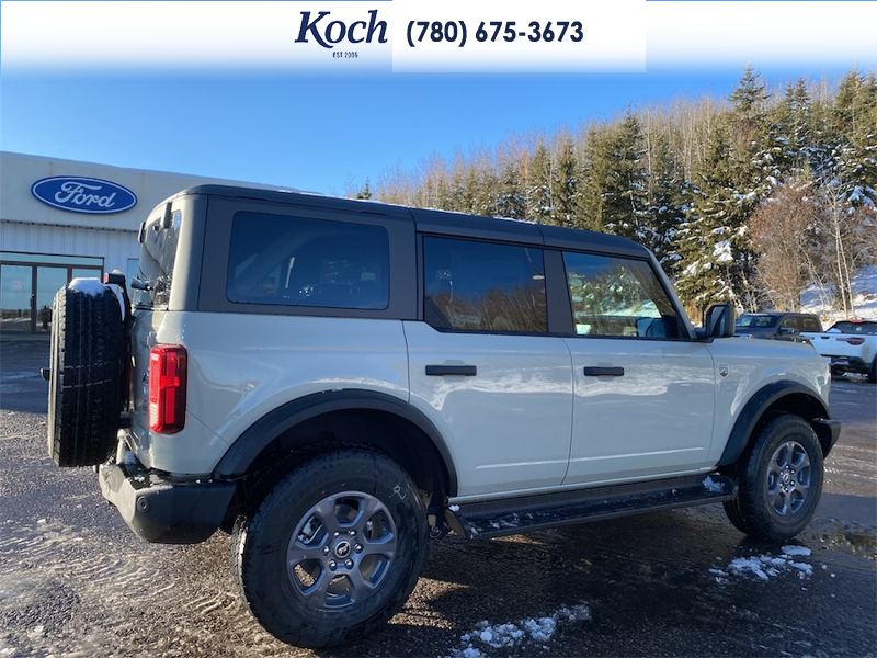 NEW 2025 Ford Bronco Big Bend - Desert Sand Exterior / SMOKED TRUFFLE W/BLK ONYX, MARINE GRADE VINYL BUCKET SEATS Interior - $64,655 - Stock #A25261 - VIN 1FMDE7BH2SLB37078 - Photo 11