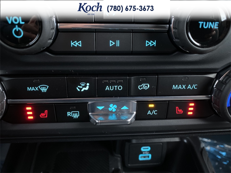 NEW 2025 Ford Bronco Big Bend - Desert Sand Exterior / SMOKED TRUFFLE W/BLK ONYX, MARINE GRADE VINYL BUCKET SEATS Interior - $64,655 - Stock #A25261 - VIN 1FMDE7BH2SLB37078 - Photo 21