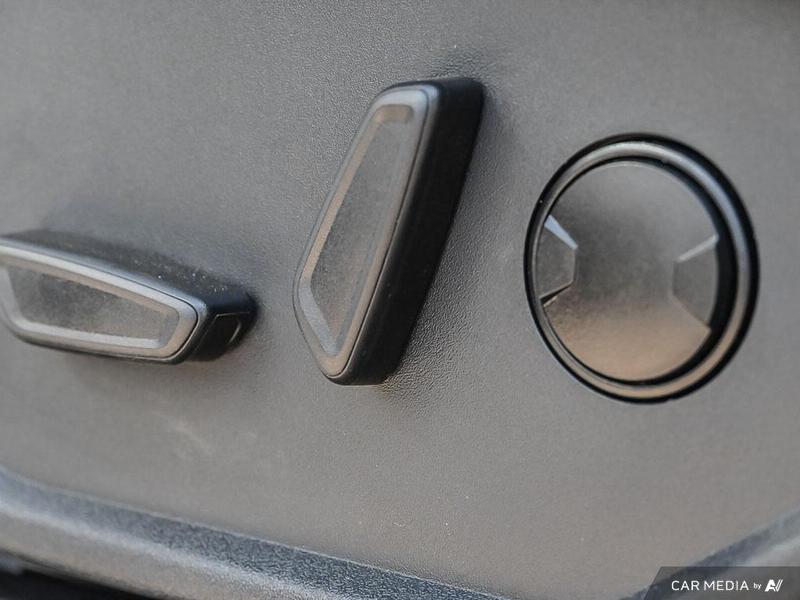 DEMO 2025 Ford Bronco Badlands HOSS + Sasquatch Package - Azure Grey Metallic Tri-coat Exterior / BLACK LEATHER TRIM VINYL Interior - $81,884 - Stock #E50684 - VIN 1FMEE9BP3SLA60244 - Photo 27