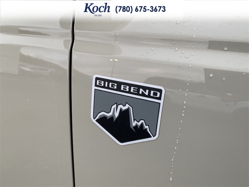 NEW 2025 Ford Bronco Big Bend - Desert Sand Exterior / SMOKED TRUFFLE W/BLK ONYX, MARINE GRADE VINYL BUCKET SEATS Interior - $64,655 - Stock #A25261 - VIN 1FMDE7BH2SLB37078 - Photo 28