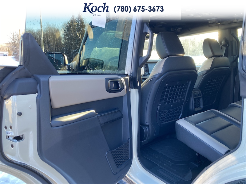 NEW 2025 Ford Bronco Big Bend - Desert Sand Exterior / SMOKED TRUFFLE W/BLK ONYX, MARINE GRADE VINYL BUCKET SEATS Interior - $64,655 - Stock #A25261 - VIN 1FMDE7BH2SLB37078 - Photo 33