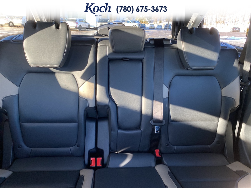 NEW 2025 Ford Bronco Big Bend - Desert Sand Exterior / SMOKED TRUFFLE W/BLK ONYX, MARINE GRADE VINYL BUCKET SEATS Interior - $64,655 - Stock #A25261 - VIN 1FMDE7BH2SLB37078 - Photo 37
