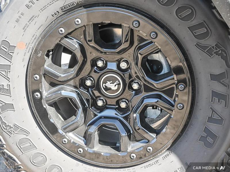 DEMO 2025 Ford Bronco Badlands HOSS + Sasquatch Package - Azure Grey Metallic Tri-coat Exterior / BLACK LEATHER TRIM VINYL Interior - $81,884 - Stock #E50684 - VIN 1FMEE9BP3SLA60244 - Photo 6