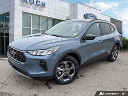 2025 Ford Escape ST-Line Hybrid