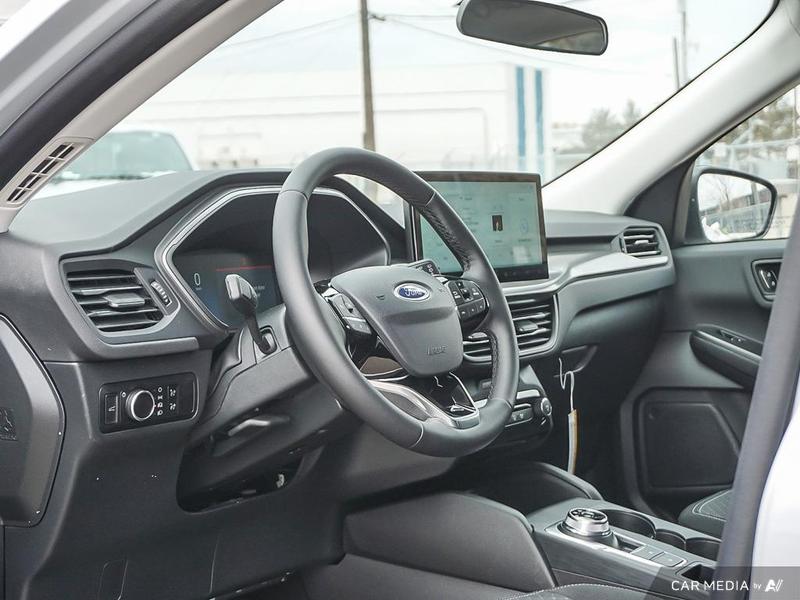 NEW 2025 Ford Escape Active - Space Silver Metallic Exterior / EBONY CLOTH Interior - $34,893 - Stock #E50420 - VIN 1FMCU9GN1SUA76860 - Photo 13