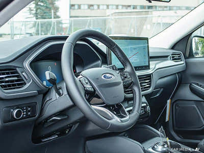 2025 Ford Escape Active 1