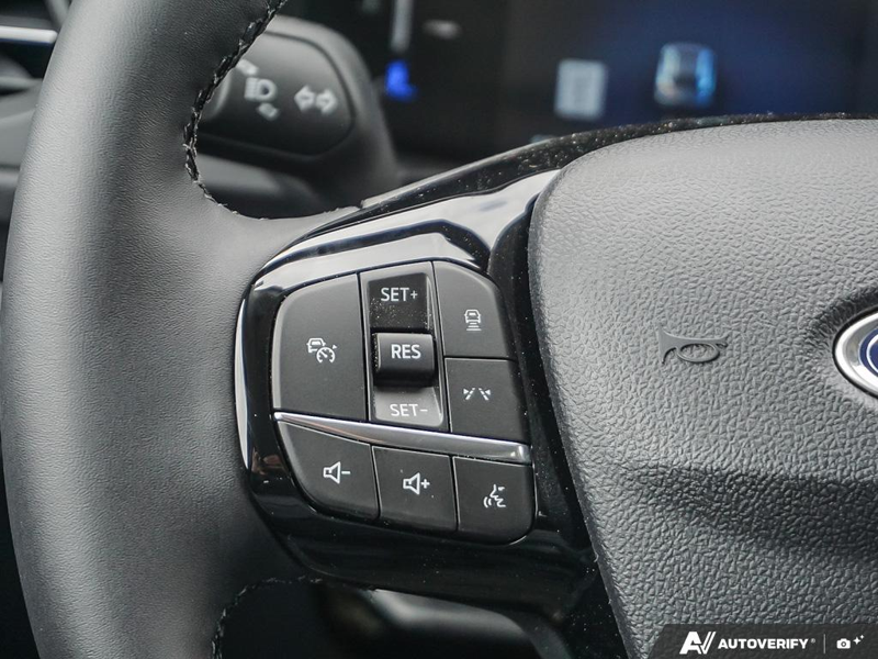 NEW 2025 Ford Escape Active - Space Silver Metallic Exterior / EBONY CLOTH Interior - $41,543 - Stock #E50420 - VIN 1FMCU9GN1SUA76860 - Photo 18