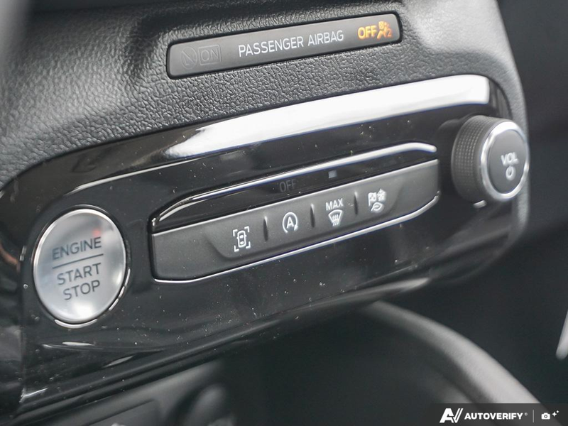 NEW 2025 Ford Escape Active - Space Silver Metallic Exterior / EBONY CLOTH Interior - $41,543 - Stock #E50420 - VIN 1FMCU9GN1SUA76860 - Photo 20