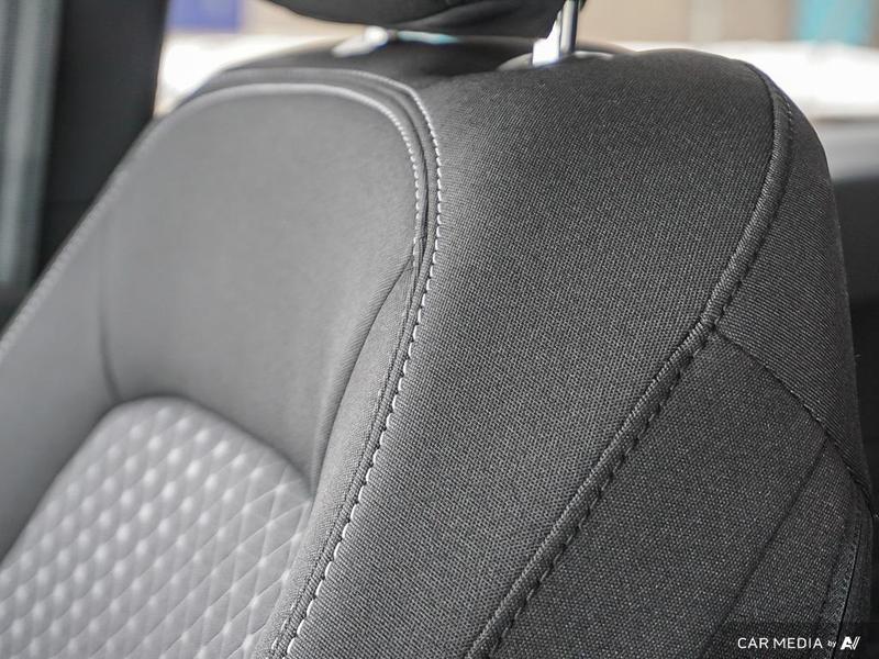 NEW 2025 Ford Escape Active - Space Silver Metallic Exterior / EBONY CLOTH Interior - $34,893 - Stock #E50420 - VIN 1FMCU9GN1SUA76860 - Photo 23