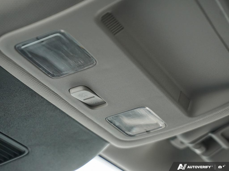 NEW 2025 Ford Escape Active - Space Silver Metallic Exterior / EBONY CLOTH Interior - $41,543 - Stock #E50420 - VIN 1FMCU9GN1SUA76860 - Photo 22