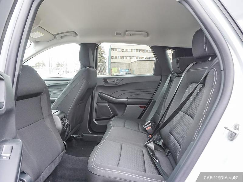 NEW 2025 Ford Escape Active - Space Silver Metallic Exterior / EBONY CLOTH Interior - $34,893 - Stock #E50420 - VIN 1FMCU9GN1SUA76860 - Photo 24