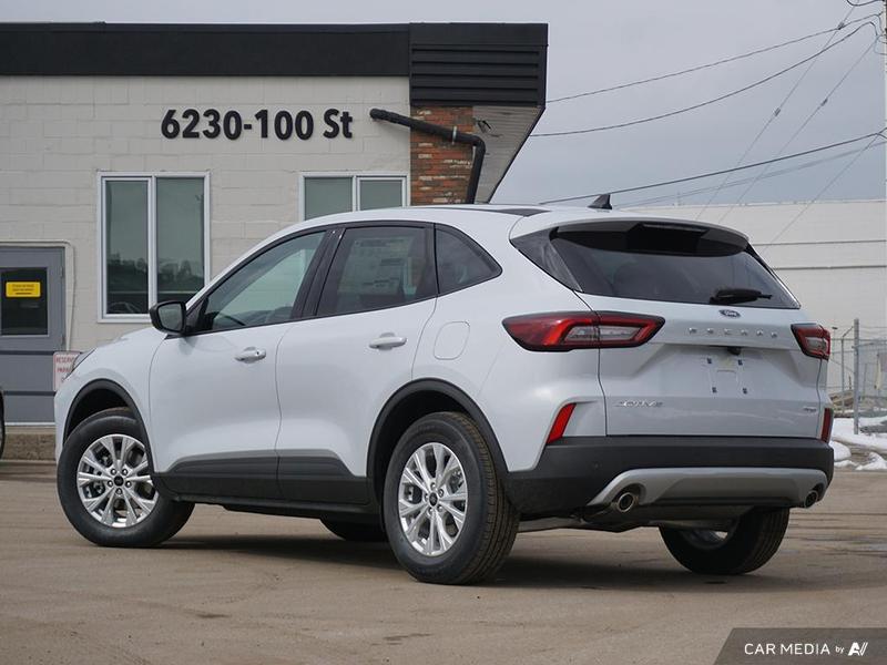 NEW 2025 Ford Escape Active - Space Silver Metallic Exterior / EBONY CLOTH Interior - $34,893 - Stock #E50420 - VIN 1FMCU9GN1SUA76860 - Photo 4
