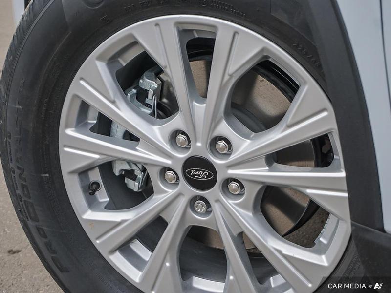 NEW 2025 Ford Escape Active - Space Silver Metallic Exterior / EBONY CLOTH Interior - $34,893 - Stock #E50420 - VIN 1FMCU9GN1SUA76860 - Photo 6