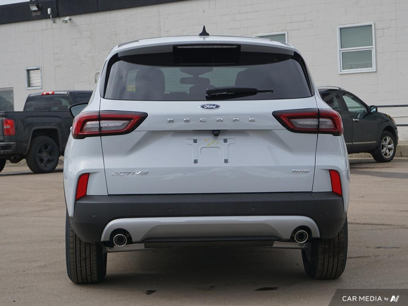 NEW 2025 Ford Escape Active - Space Silver Metallic Exterior / EBONY CLOTH Interior - $37,043 - Stock #E50420 - VIN 1FMCU9GN1SUA76860 - Photo 5