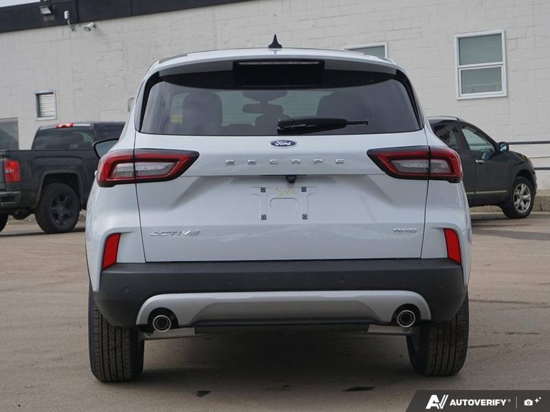 NEW 2025 Ford Escape Active - Space Silver Metallic Exterior / EBONY CLOTH Interior - $41,543 - Stock #E50420 - VIN 1FMCU9GN1SUA76860 - Photo 5