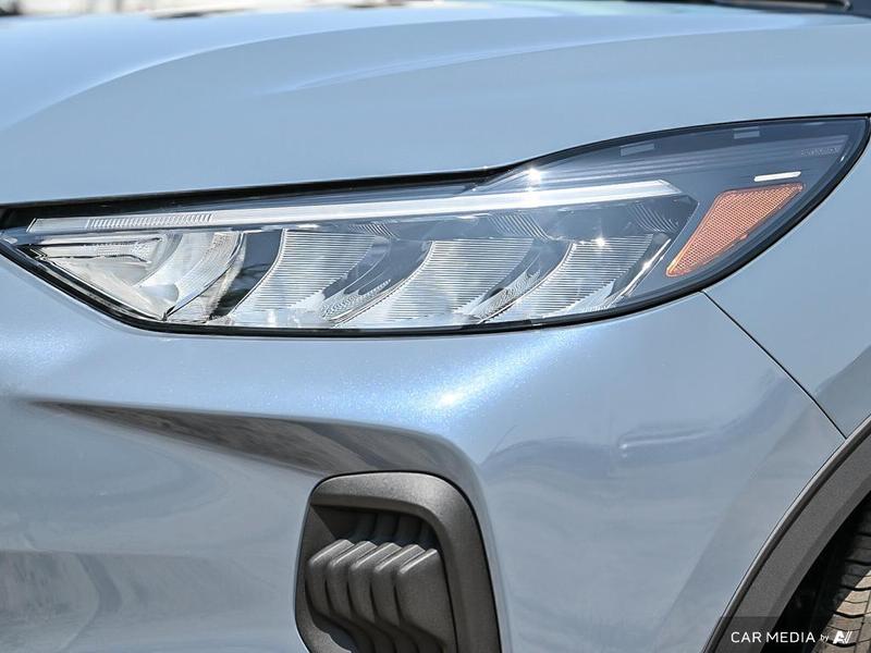 NEW 2025 Ford Escape Active - Vapor Blue Exterior / SPACE GRAY CLOTH Interior - $34,893 - Stock #E50361 - VIN 1FMCU9GN6SUA64820 - Photo 10