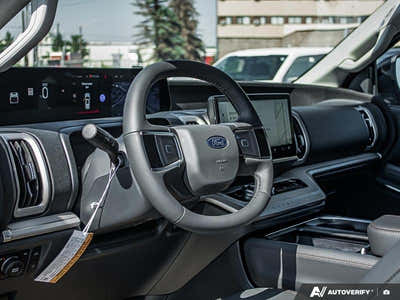 2025 Ford Expedition Active Max 1