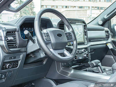 2025 Ford F-150 Lariat 1