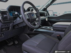 2025 Ford F-150 LOBO