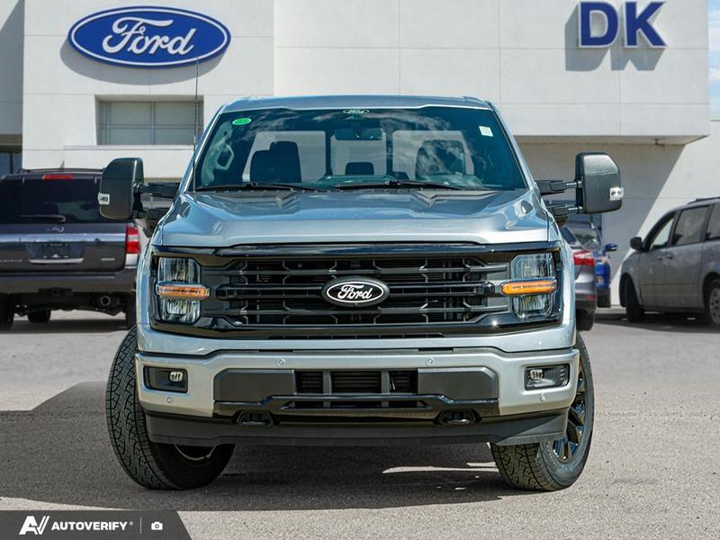 2025 Ford F-150 XLT photo 2
