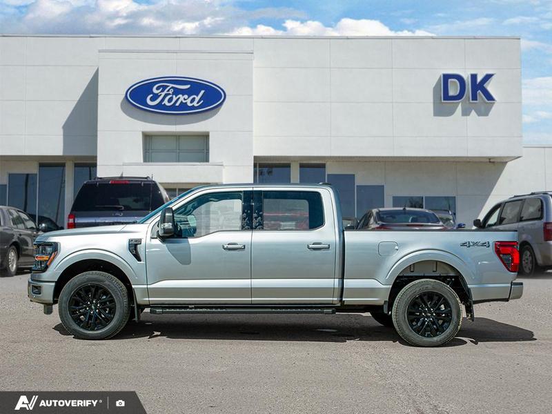 2025 Ford F-150 XLT photo 3
