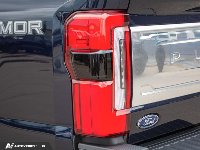 NEW 2025 Ford F-350 Super Duty Platinum - Antimatter Blue Metallic Exterior / ADMIRAL BLUE LIGHT SLATE Interior - $119,964 - Stock #D51012 - VIN 1FT8W3BM7SED74016 - Photo 12