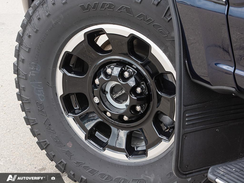 NEW 2025 Ford F-350 Super Duty Platinum - Antimatter Blue Metallic Exterior / ADMIRAL BLUE LIGHT SLATE Interior - $119,964 - Stock #D51012 - VIN 1FT8W3BM7SED74016 - Photo 6