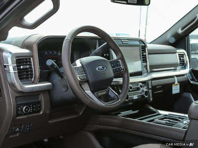 2025 Ford F-450 Super Duty King Ranch 1