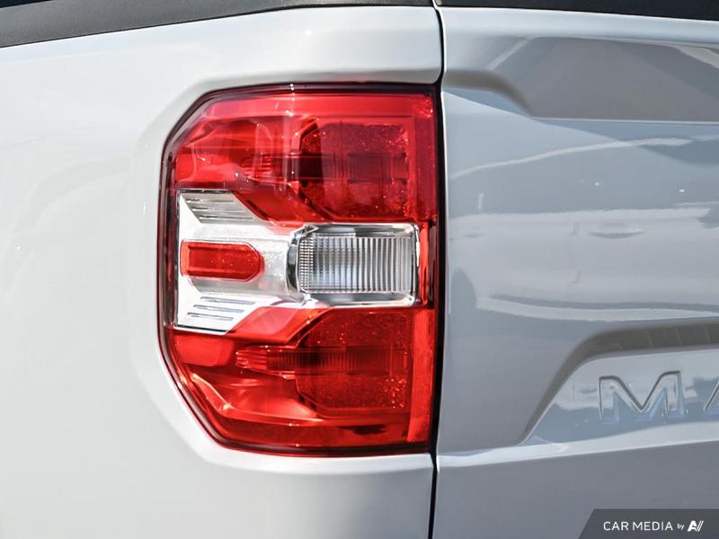 NEW 2025 Ford Maverick XLT Hybrid - Space White Metallic Exterior / BLACK ONYX Interior - $45,919 - Stock #E50120 - VIN 3FTTW8J30SRA17872 - Photo 11