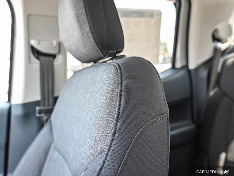 NEW 2025 Ford Maverick XLT Hybrid - Space White Metallic Exterior / BLACK ONYX Interior - $45,919 - Stock #E50120 - VIN 3FTTW8J30SRA17872 - Photo 22