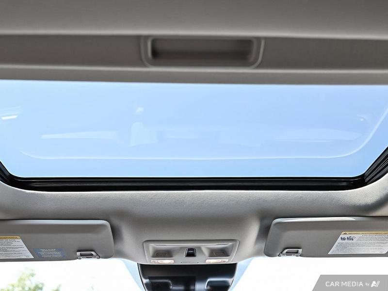 NEW 2025 Ford Maverick XLT Hybrid - Space White Metallic Exterior / BLACK ONYX Interior - $45,919 - Stock #E50120 - VIN 3FTTW8J30SRA17872 - Photo 25