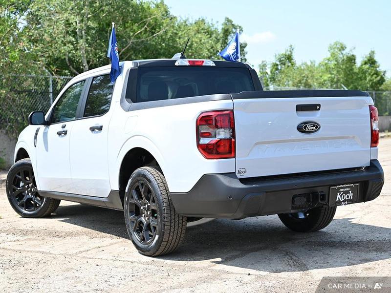 NEW 2025 Ford Maverick XLT Hybrid - Space White Metallic Exterior / BLACK ONYX Interior - $45,919 - Stock #E50120 - VIN 3FTTW8J30SRA17872 - Photo 4