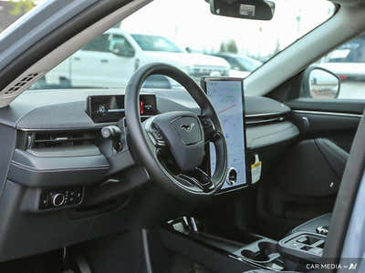 2025 Ford Mustang Mach-E Premium AWD 1