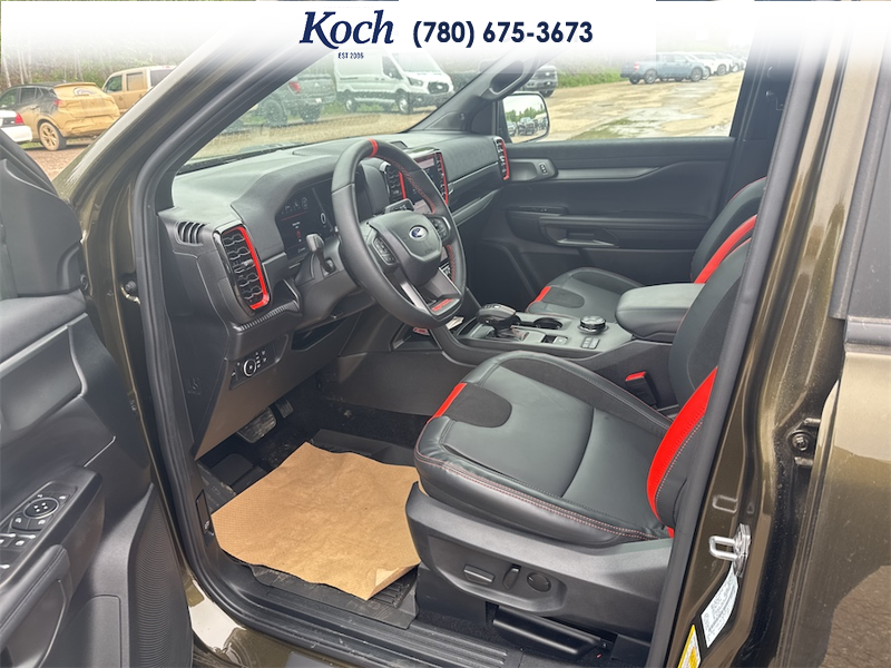 NEW 2025 Ford Ranger Raptor - Shelter Green Metallic Exterior / EBONY LEATHER TRIM Interior - $82,740 - Stock #A25293 - VIN 1FTER4LR7SLE52834 - Photo 17