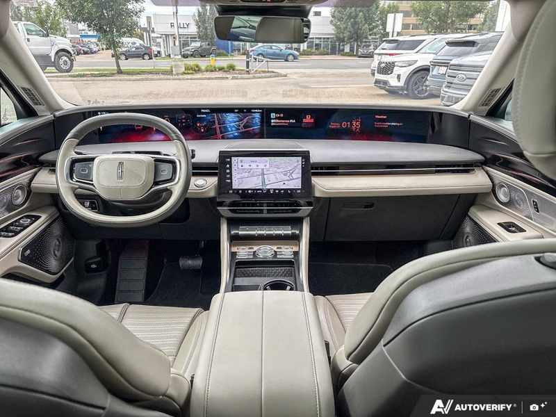 USED 2025 Lincoln Nautilus Reserve - Silver Exterior - $62,955 - Stock #EP4734 - VIN 5LMPJ8KAXSJ973148 - Photo 24