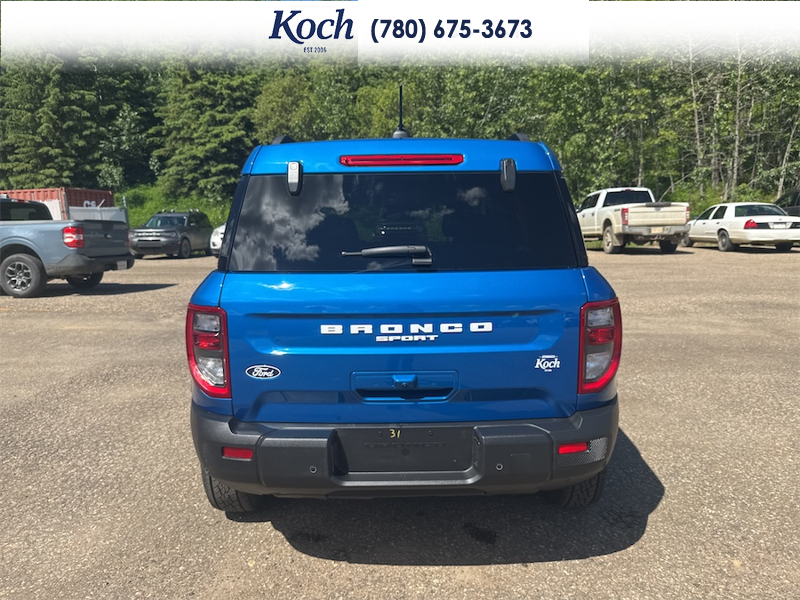 NEW 2026 Ford Bronco Sport Big Bend - Velocity Blue Metallic Exterior / MEDIUM LT SMOKED TRUFFLE, CLOTH HEATED FRONT BUCKET SEATS Interior - $39,915 - Stock #A26205 - VIN 3FMCR9BN4TRE69995 - Photo 10