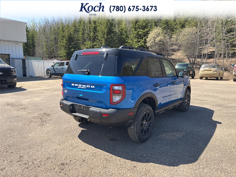 NEW 2026 Ford Bronco Sport Badlands - Velocity Blue Metallic Exterior / DARK SPACE GREY LEATHER Interior - $48,440 - Stock #A26156 - VIN 3FMCR9DA6TRE49757 - Photo 11