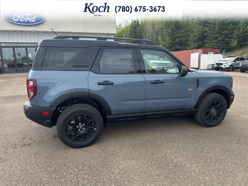 NEW 2026 Ford Bronco Sport Badlands - Azure Grey Metallic Tri-coat Exterior / DARK SPACE GREY LEATHER Interior - $48,490 - Stock #A26155 - VIN 3FMCR9DA9TRE50188 - Photo 12
