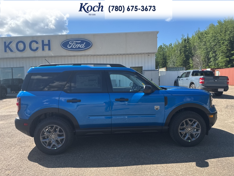 NEW 2026 Ford Bronco Sport Big Bend - Velocity Blue Metallic Exterior / MEDIUM LT SMOKED TRUFFLE, CLOTH HEATED FRONT BUCKET SEATS Interior - $39,915 - Stock #A26205 - VIN 3FMCR9BN4TRE69995 - Photo 13