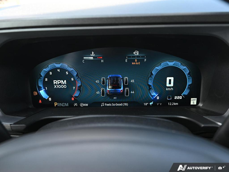NEW 2026 Ford Bronco Sport Badlands - Azure Grey Metallic Tri-coat Exterior / DARK SPACE GREY LEATHER Interior - $50,990 - Stock #E60762 - VIN 3FMCR9DA8TRE68987 - Photo 15