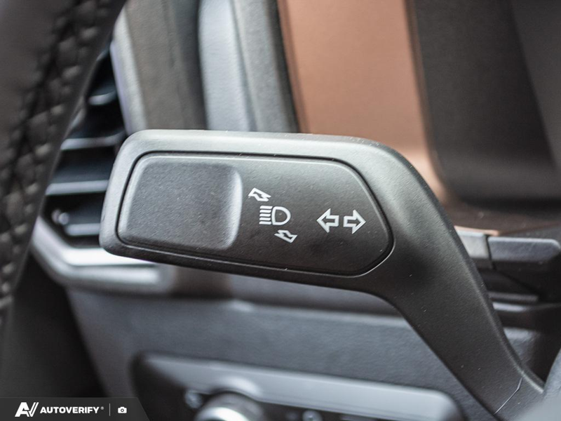 NEW 2026 Ford Bronco Sport Outer Banks - Azure Grey Metallic Tri-coat Exterior / EBONY/ROAST, PREMIUM TRIMMED HTD FRONT BUCKET SEATS Interior - $43,353 - Stock #D60696 - VIN 3FMCR9CN4TRE86844 - Photo 16