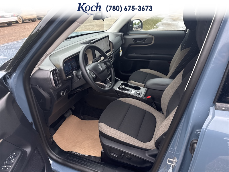 NEW 2026 Ford Bronco Sport Big Bend - Azure Grey Metallic Tri-coat Exterior / LIGHT SMOKED TRUFFLE Interior - $40,170 - Stock #A26173 - VIN 3FMCR9BN0TRE50313 - Photo 17