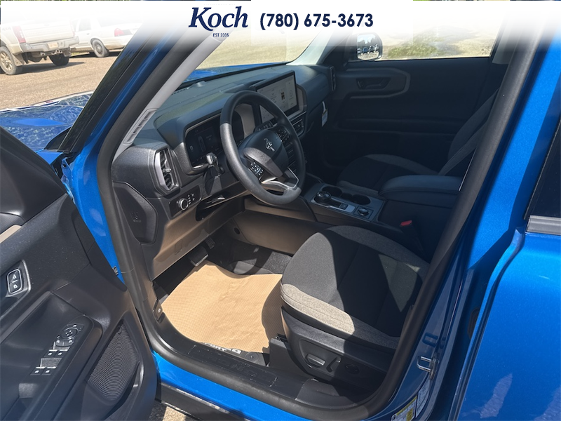NEW 2026 Ford Bronco Sport Big Bend - Velocity Blue Metallic Exterior / MEDIUM LT SMOKED TRUFFLE, CLOTH HEATED FRONT BUCKET SEATS Interior - $39,915 - Stock #A26205 - VIN 3FMCR9BN4TRE69995 - Photo 17